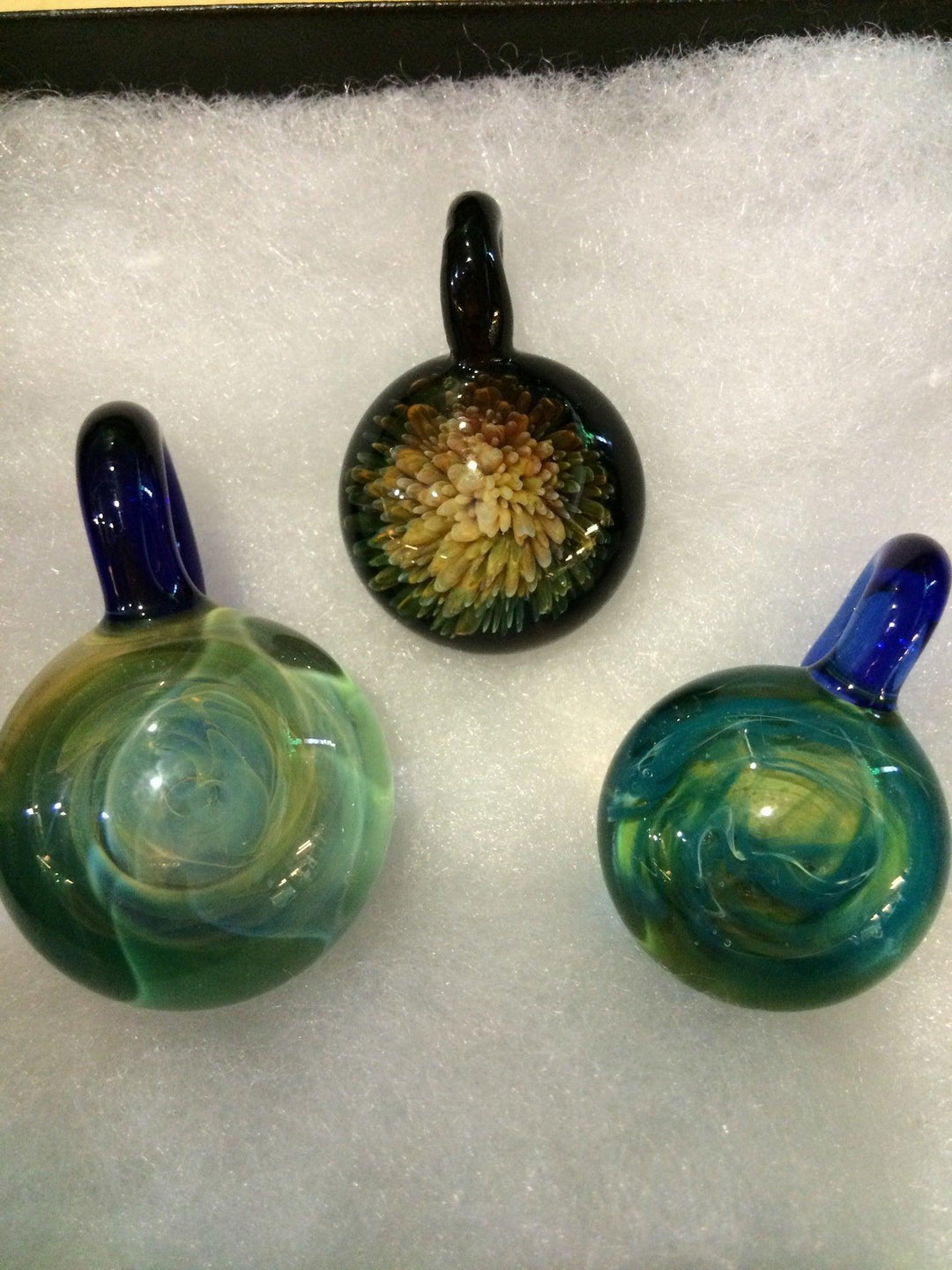CDirty Pendants