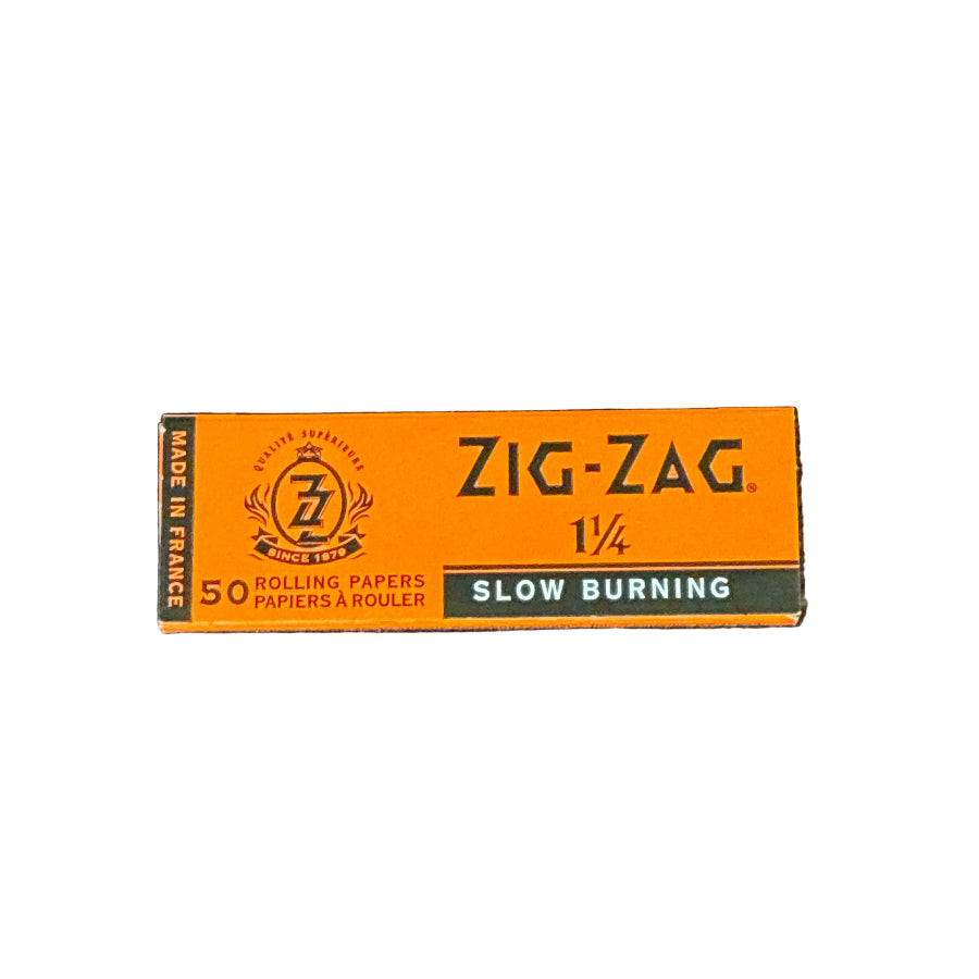 zig zag slow burning rolling papers on a white background
