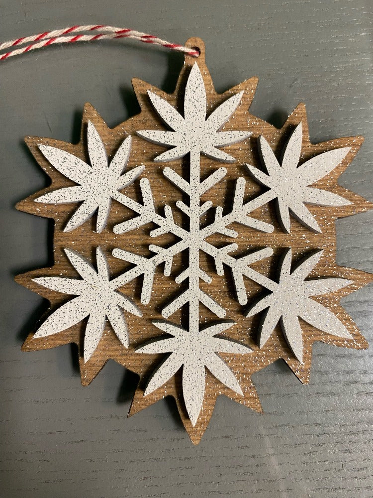 snowflake-wood-decoration-shell-shock